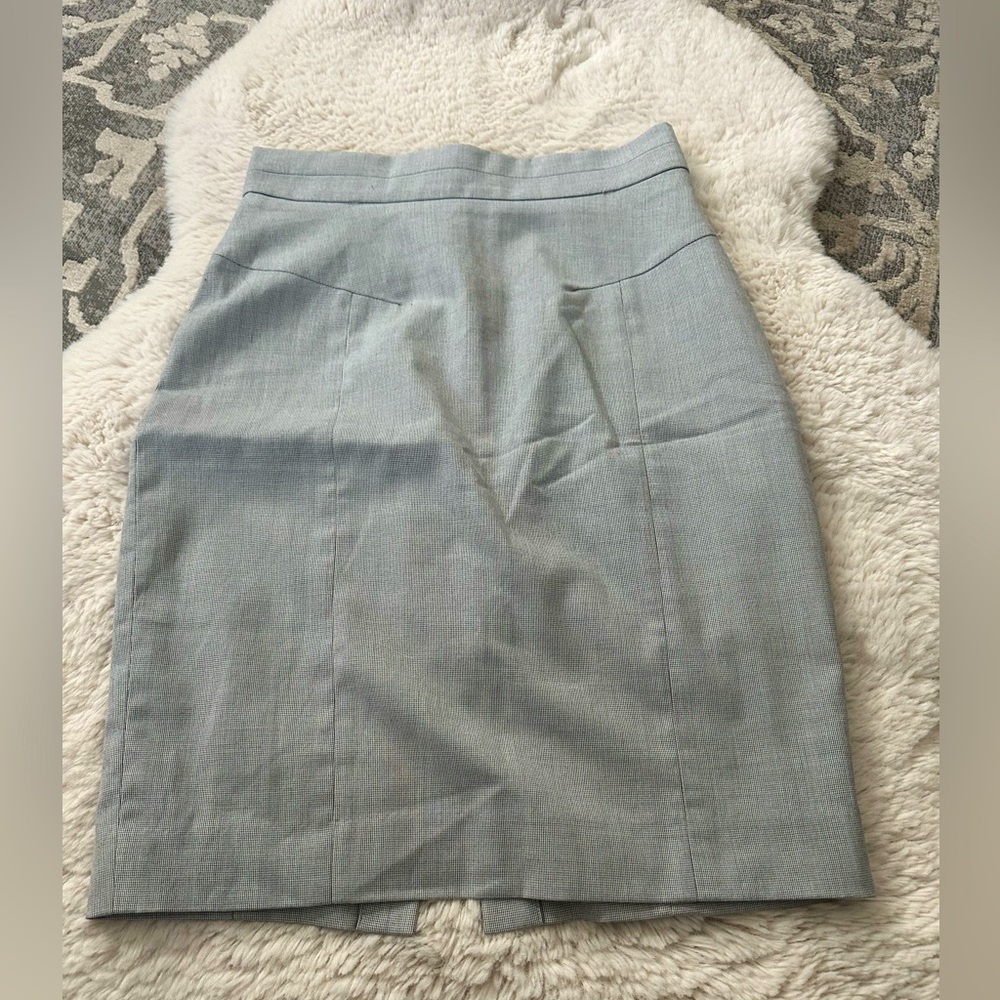 H&M gray skirt size 4